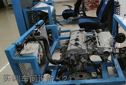 成都五月花學(xué)校汽車維修專業(yè)實(shí)訓(xùn)車間設(shè)備（2）