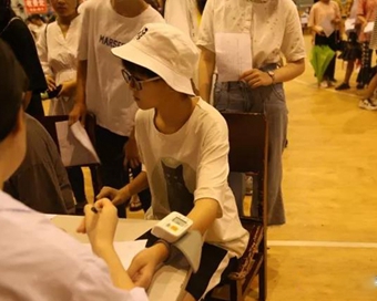 四川省城市職業(yè)技術(shù)學(xué)院軍訓(xùn)拉開序幕