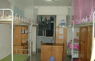 四川省法商專修學(xué)院宿舍條件及圖片