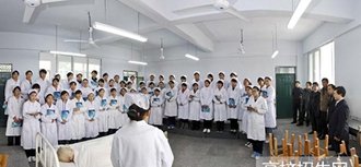 成都市衛(wèi)校醫(yī)學(xué)美容專業(yè)