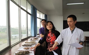 四川省阿壩州衛(wèi)生學(xué)校