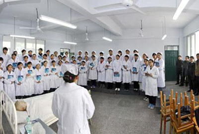 成都衛(wèi)校高級(jí)護(hù)理專業(yè)未來發(fā)展的趨勢