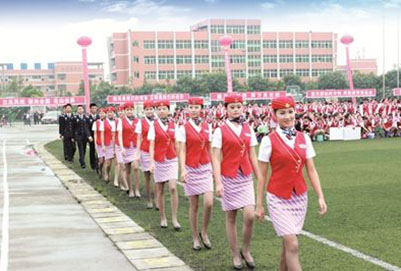 成都鐵路學(xué)校招生專業(yè)及學(xué)費(fèi)情況