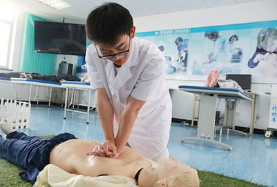 成都衛(wèi)生學(xué)校醫(yī)學(xué)檢驗技術(shù)就業(yè)怎樣