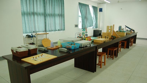 四川中醫(yī)藥高等?？茖W(xué)校實訓(xùn)設(shè)備