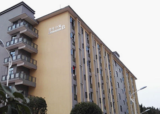 四川護(hù)理職業(yè)學(xué)院校園環(huán)境