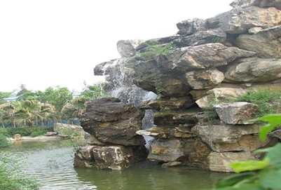 五月花-華西公園假山