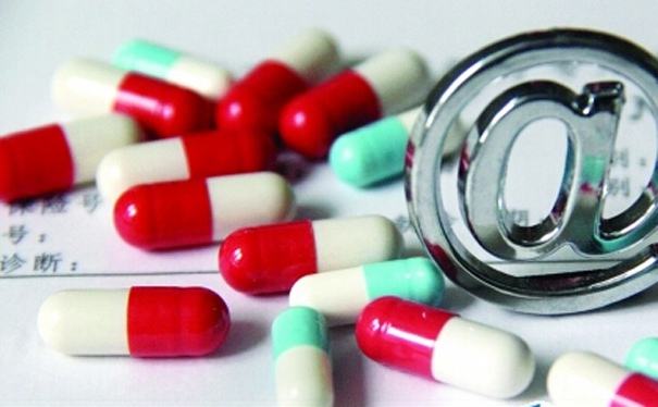 女生報讀貴州省機械工業(yè)學校的藥劑學專業(yè)怎么樣