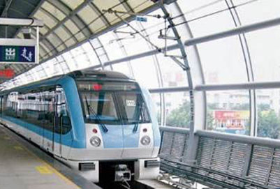 初中畢業(yè)能學(xué)貴陽鐵路學(xué)校開火車的專業(yè)嗎?