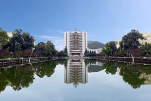 貴州理工學(xué)院圖片