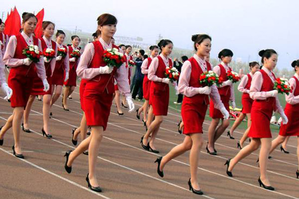 簡陽職業(yè)學(xué)院招生是否有高鐵乘務(wù)專業(yè)