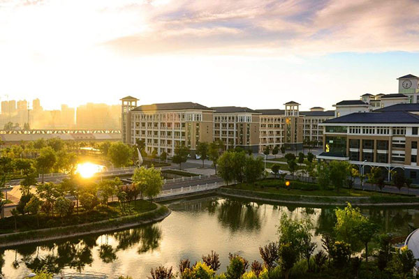 成都衛(wèi)生學校