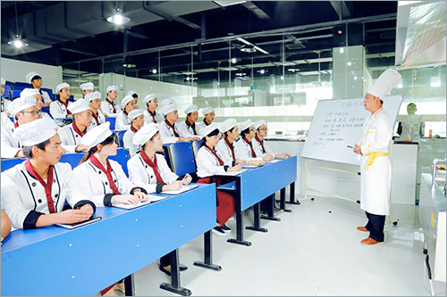 選擇做廚師的你，烹飪學(xué)校選對(duì)了嗎?