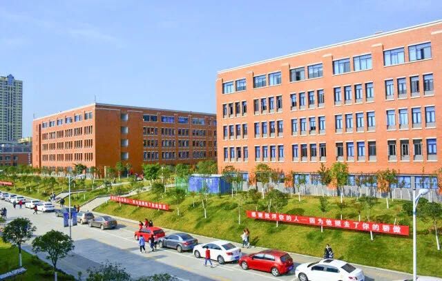 四川省室內(nèi)設(shè)計職業(yè)學院怎么樣?室內(nèi)設(shè)計專業(yè)職業(yè)