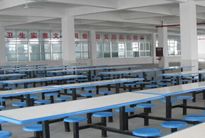 成都市航空禮儀職業(yè)中學宿舍條件如何