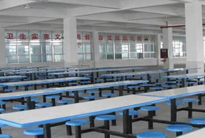 成都市華夏航空旅游商務(wù)學(xué)校宿舍條件如何