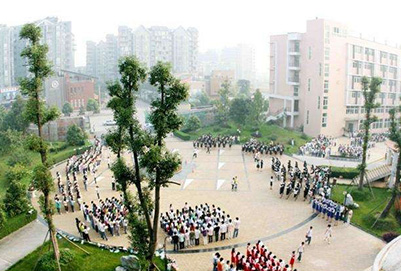 成都市航空信息技術(shù)學(xué)校招生電話多少