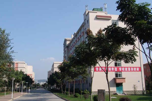 德陽職業(yè)中學(xué)