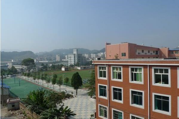 廣安職業(yè)學(xué)校有哪些