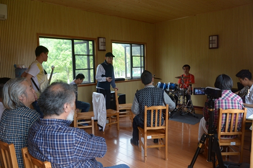 上海音樂學(xué)院現(xiàn)代器樂與打擊樂系志愿者