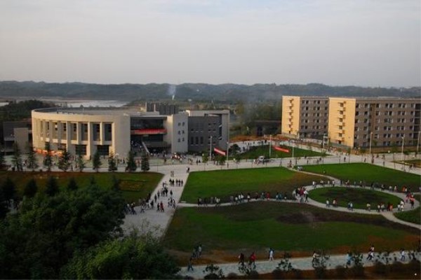 南充職業(yè)中學(xué)怎么樣