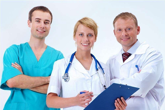 臨床醫(yī)學(xué)內(nèi)科主治醫(yī)師資格考試需要具備哪些基