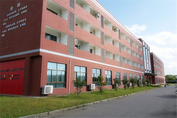 衛(wèi)校哪家好