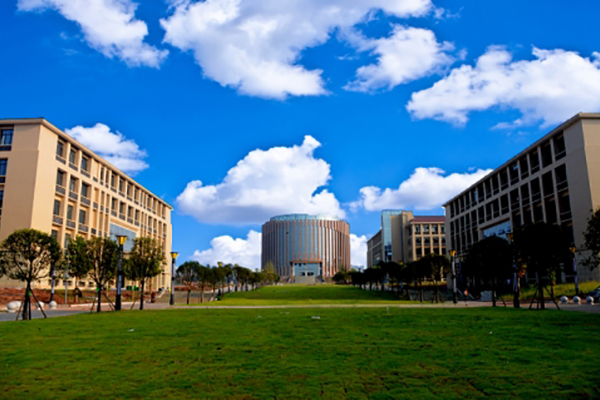 瀘州職業(yè)技術(shù)學(xué)院