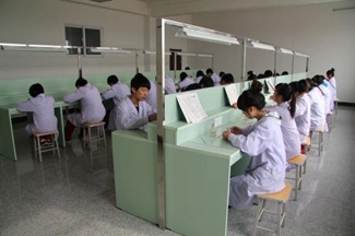 內(nèi)江市威遠縣東方職業(yè)技術(shù)學(xué)校