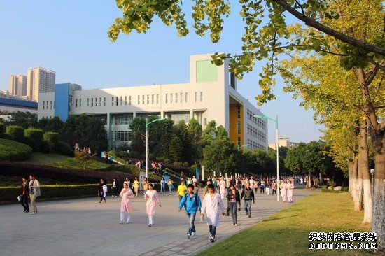 重慶市三峽醫(yī)藥高等?？茖W(xué)校招生錄取分?jǐn)?shù)線