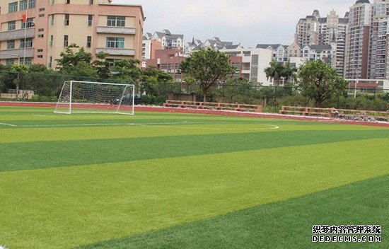 重慶市護(hù)士學(xué)校寢室宿舍條件與學(xué)校食堂環(huán)境圖