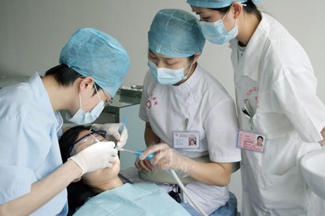 成都口腔醫(yī)學(xué)專業(yè)有哪些學(xué)校