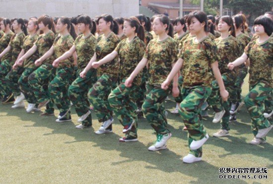 重慶市衛(wèi)生學校學費是多少錢及收費標準