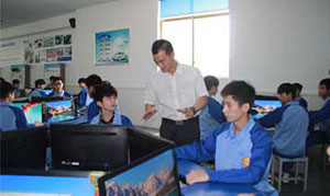 四川科華技工學(xué)校汽車實訓(xùn)