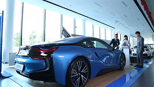 四川愛華學(xué)院寶馬實(shí)訓(xùn)