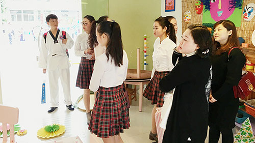 四川愛華學(xué)院幼兒園實(shí)訓(xùn)