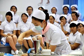 醫(yī)科校護(hù)理現(xiàn)場(chǎng)示范