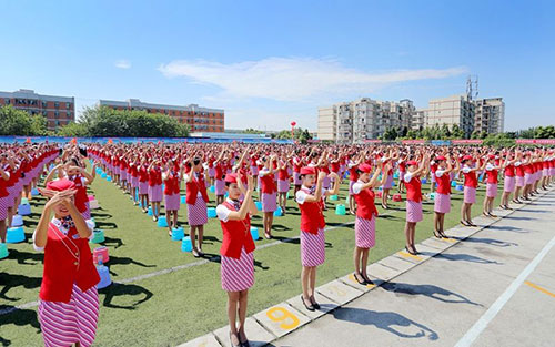 成都航空學(xué)校