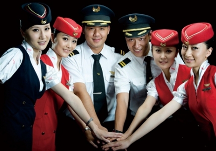 西南航空學院的空中乘務就業(yè)好嗎？