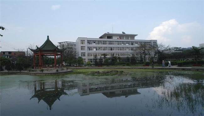 宜賓職業(yè)技術學院