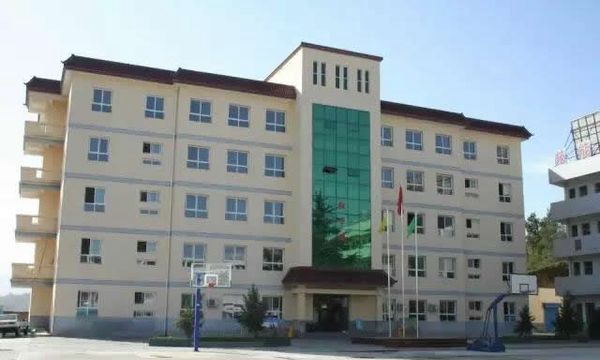 淳化縣職教中心整潔大樓