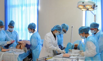 巴中衛(wèi)生學(xué)校