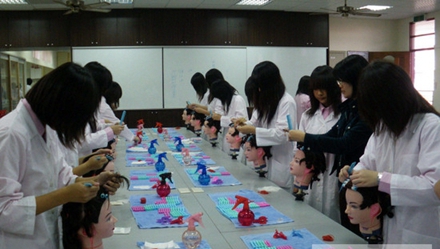 巴中衛(wèi)生學(xué)校