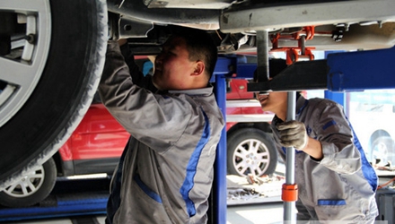 資陽(yáng)汽修學(xué)校