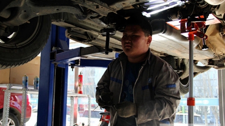 資陽汽修學(xué)校