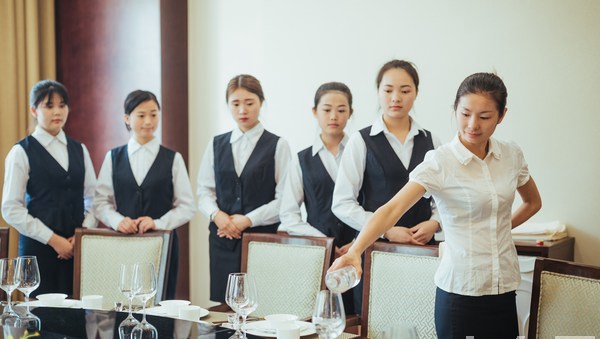 南充技師學(xué)院飯店（酒店）服務(wù)專業(yè)介紹