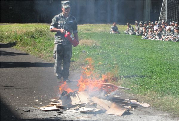 昆明財經管理專修學校消防安全教育