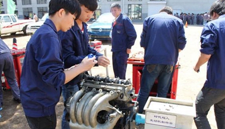 云南新西南技工學(xué)校