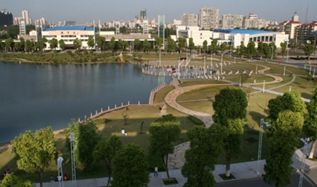 昭通職業(yè)技術(shù)學(xué)校電子技術(shù)專(zhuān)業(yè)