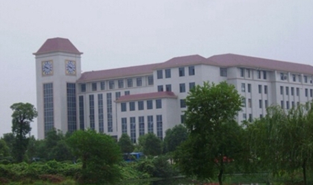 保山市中等專(zhuān)業(yè)學(xué)校機(jī)電技術(shù)應(yīng)用專(zhuān)業(yè)